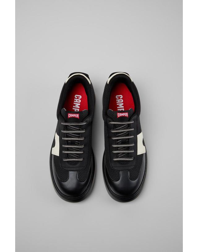 캠퍼 캠퍼 레트로 청키 남성 스니커즈 Runner K21 K100988-002 MULTICOLOR 블랙 착용컷