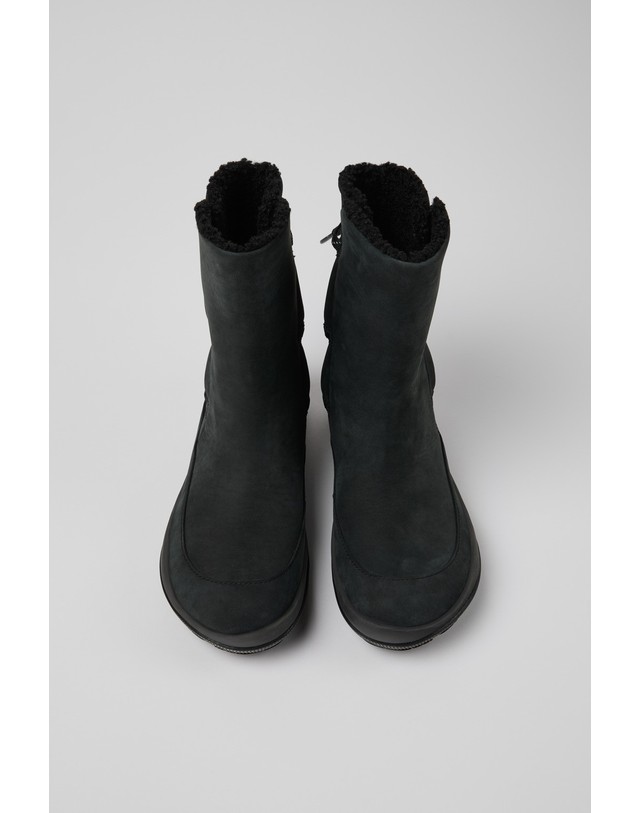캠퍼 캠퍼 Peu Pista GM 여성 앵클부츠 K400386-011 BLACK 블랙 착용컷