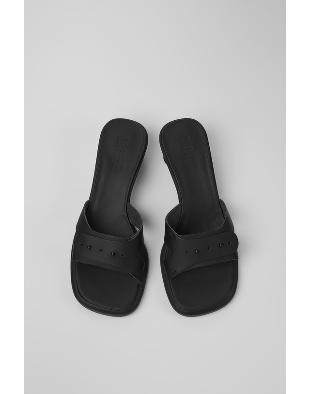 캠퍼 캠퍼 Dina 레더 힐 샌들 K201374-001 BLACK 블랙 착용컷