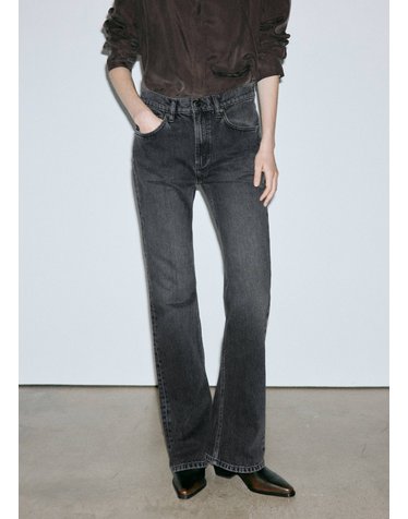 망고 레귤러 웨이스트 플레어 청바지 37015872_TN DENIM NEGRO