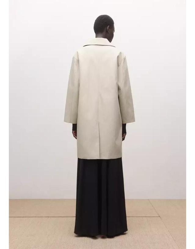 망고 망고 코튼 플랩 포켓 롱 트렌치 코트 27084779_06 GRIS CLARO/PASTEL 베이지 착용컷