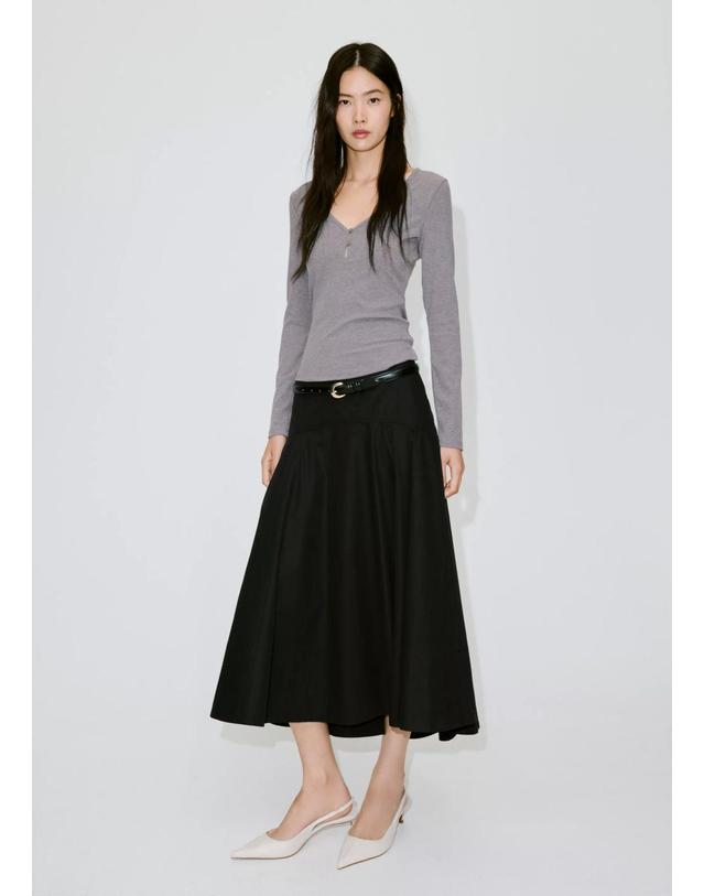 망고 망고 브이넥 골지 슬림핏 긴팔 티셔츠 37054075_92 GRIS 그레이 착용컷