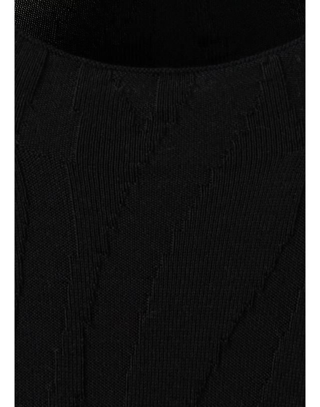 망고 망고 하이넥 슬림핏 골지 니트 긴팔 티셔츠 37005865_99 NEGRO 블랙 착용컷