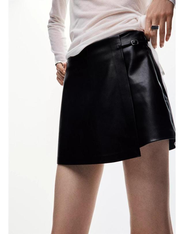 망고 망고 가죽 이펙트 버클 미니 스커트 37055167_99 NEGRO 블랙 착용컷