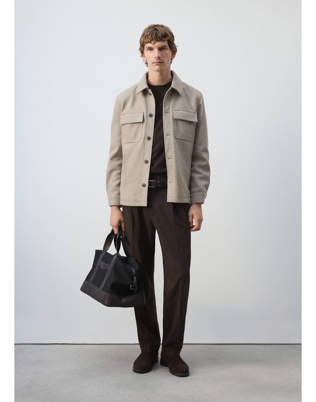 망고 망고 플란넬 버튼 포켓 오버셔츠 37047888_06 GRIS CLARO/PASTEL 크림 착용컷
