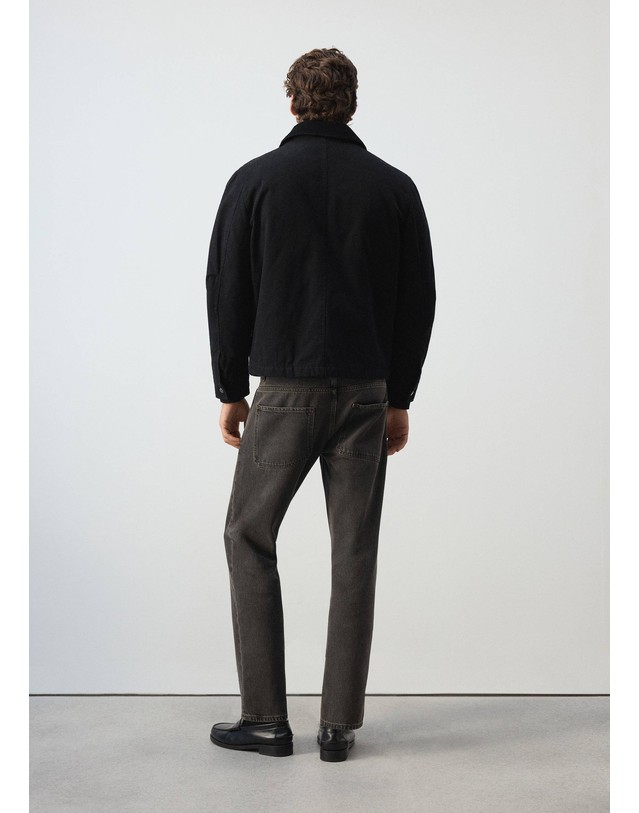 망고 망고 순면 플랩 포켓 집업 자켓 37047900_TN DENIM NEGRO 블랙 착용컷