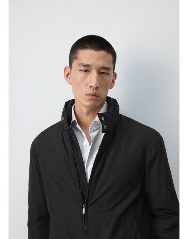 망고 망고 하이넥 지퍼 블루종 자켓 37057884_99 NEGRO 블랙 착용컷