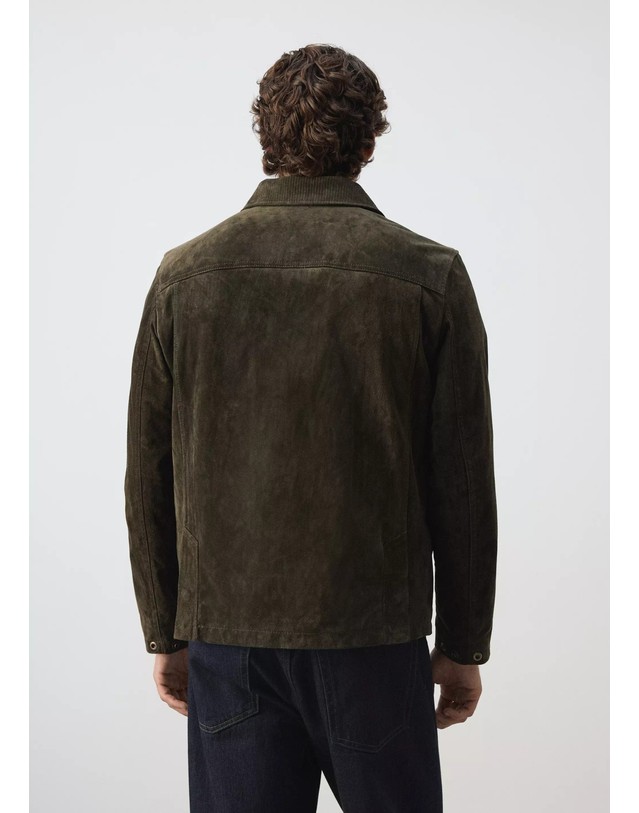 망고 망고 스웨이드 셔츠카라 버튼 자켓 37087886_39 VERDE OSCURO 그린 착용컷