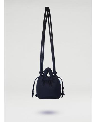 올랜드 미니멀 소프트 마이크로 버킷백 Micro Ona Soft Bag 48343176151375 BLACK