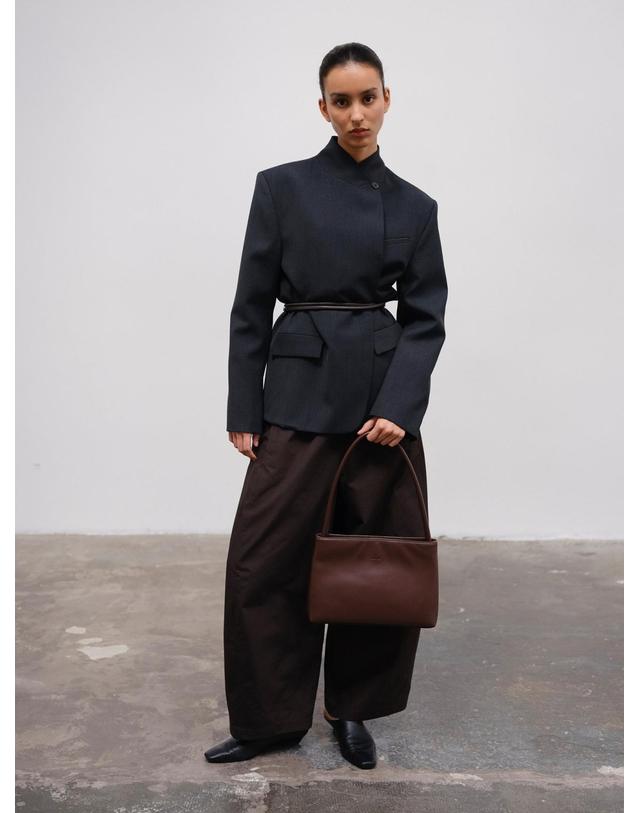 올랜드 올랜드 베이직 미니멀 비건레더 숄더백 57154215706959 VEGAN LEATHER - CHOCOLATE 브라운 착용컷