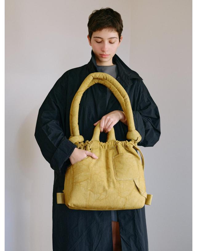 올랜드 올랜드 소프트 코튼 워싱 데일리 호보백 Ona Washed Bag 48115509854543 BLACK 블랙 착용컷