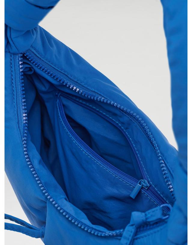 올랜드 올랜드 블루 소프트 카프리 호보백 55315583271247 COBALT BLUE 착용컷