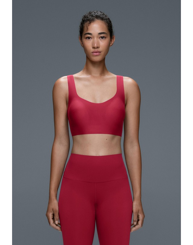 오이쇼 오이쇼 미디엄 서포트 스포츠 브라 2997/901/637 PINK 레드 착용컷