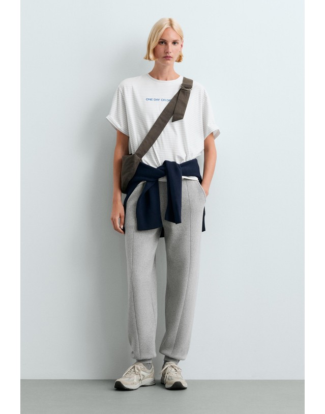 오이쇼 오이쇼 코튼 혼방 니트 조거 팬츠 5668/980/811 PALE GREY 그레이 착용컷