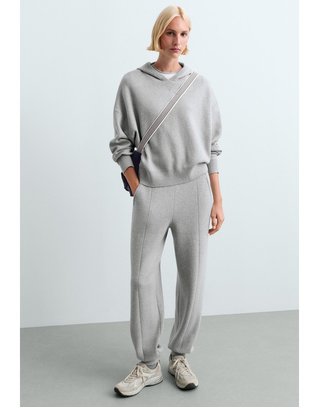 오이쇼 오이쇼 코튼 혼방 니트 조거 팬츠 5668/980/811 PALE GREY 그레이 착용컷
