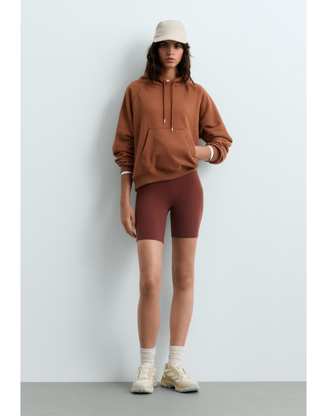 오이쇼 오이쇼 면 혼방 캥거루 포켓 후드티 5529/916/751 DARK CAMEL 초콜릿 착용컷