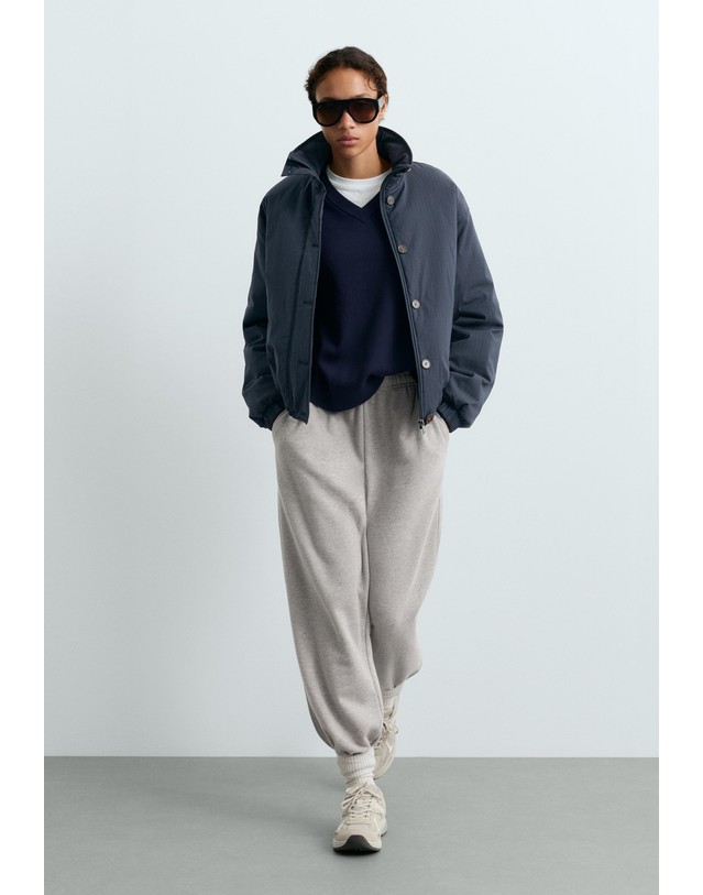 오이쇼 오이쇼 하이넥 숏 패딩 자켓 6104/749/487 MAUVE-BLUE 그레이 착용컷