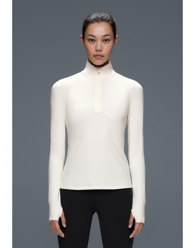 오이쇼 오이쇼 써멀 베이스레이어 긴팔 티셔츠 0231/890/251 WHITE 화이트 착용컷