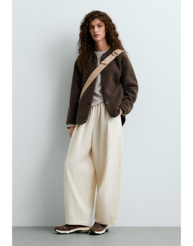 오이쇼 오이쇼 라운드넥 시어링 버튼 자켓 6508/740/716 DARK BROWN 초콜릿 착용컷