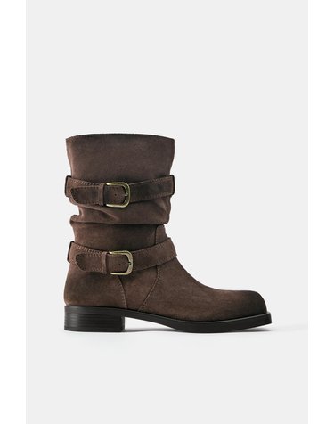 풀앤베어 셔링 스웨이드 버클 미들 부츠 2011/840 BROWN