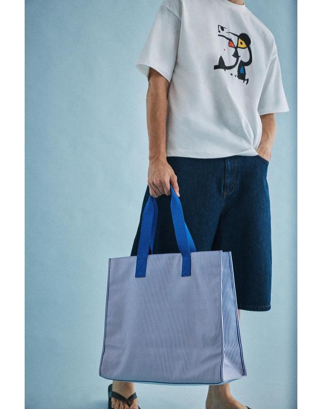 풀앤베어 풀앤베어 스트라이프 롱 스트랩 쇼퍼백 5055/840 BLUE 블루 착용컷