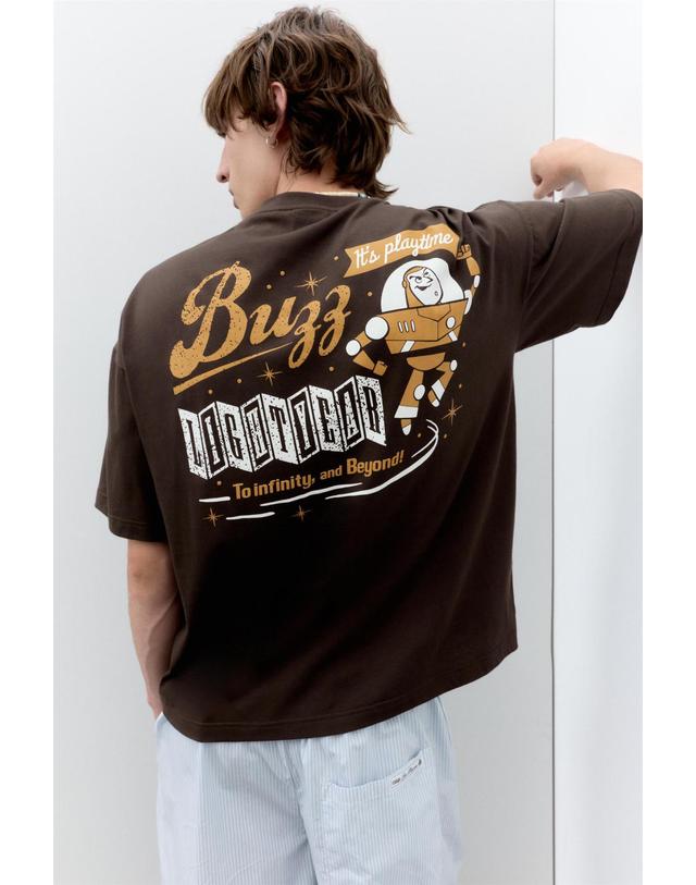 풀앤베어 풀앤베어 오버핏 토이스토리 그래픽 반팔 티셔츠 3232/967 BROWN 초콜릿 착용컷