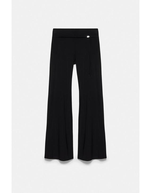 풀앤베어 풀앤베어 벨트 장식 블랙 플레어 팬츠 7670/364 BLACK 착용컷