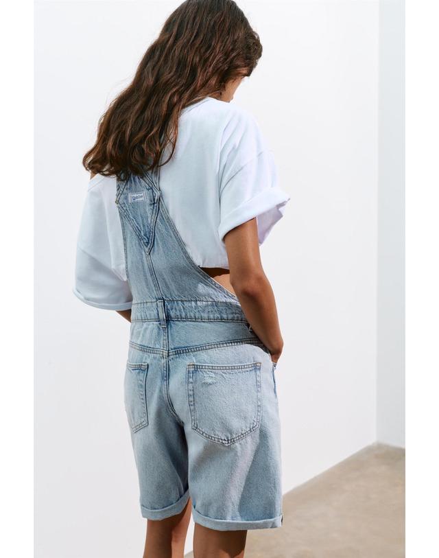 풀앤베어 풀앤베어 데님 숏 오버롤 3021/100 PALE BLUE 블루 착용컷