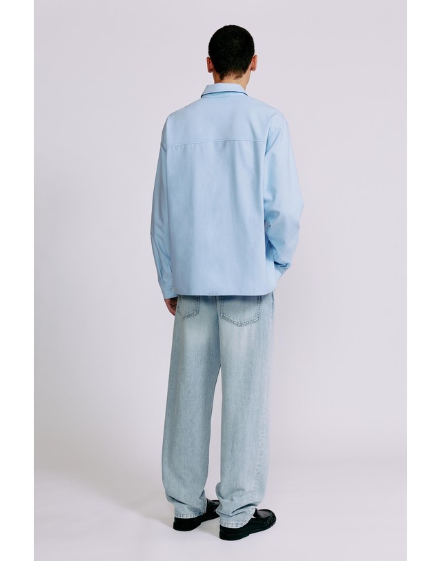 풀앤베어 풀앤베어 자수 슬로건 포켓 긴팔 셔츠 7460/517 PALE BLUE 블루 착용컷