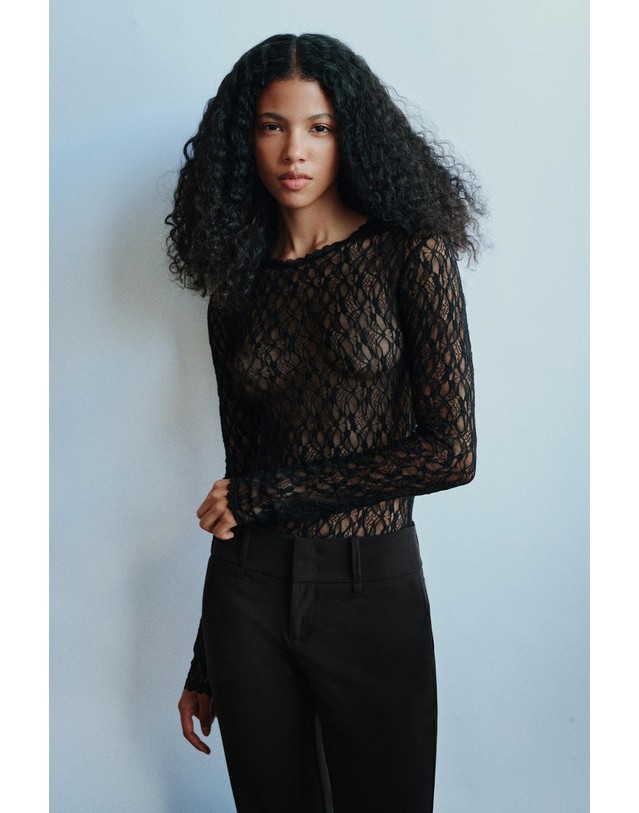 풀앤베어 풀앤베어 레이스 라운드넥 바디수트 7231/368 BLACK 블랙 착용컷