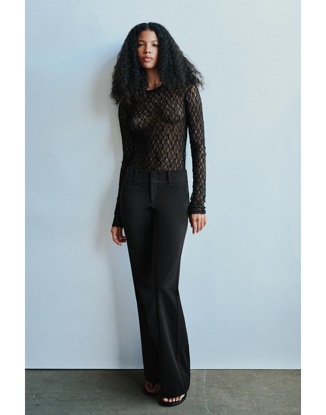 풀앤베어 풀앤베어 레이스 라운드넥 바디수트 7231/368 BLACK 블랙 착용컷