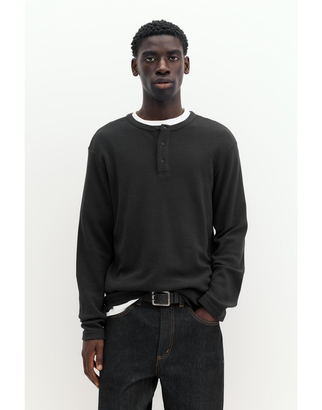 풀앤베어 풀앤베어 와플 니트 헨리넥 긴팔 티셔츠 7230/569 ANTHRACITE GREY 그레이 착용컷