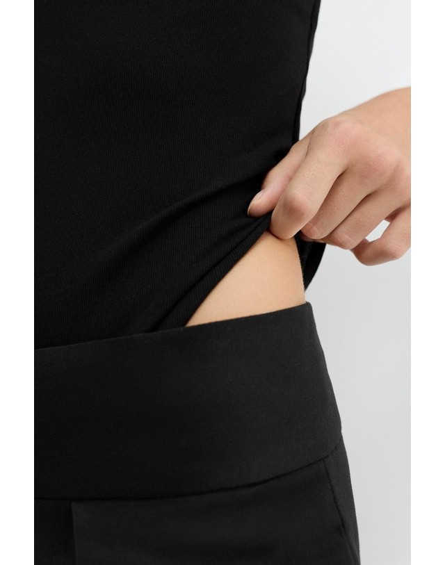 풀앤베어 풀앤베어 보트넥 반팔 바디수트 7231/201 BLACK 블랙 착용컷