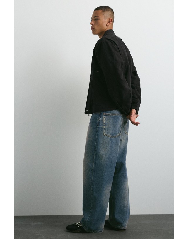 풀앤베어 풀앤베어 배기 릴렉스핏 워싱 데님 청바지 7660/508 NEON BLUE 블루 착용컷