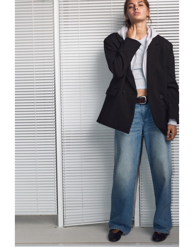 풀앤베어 풀앤베어 더블브레스트 플랩포켓 블레이저 7790/302 BLACK 블랙 착용컷