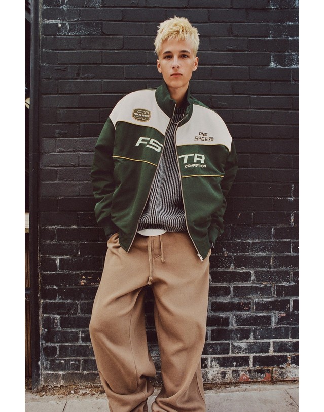 풀앤베어 풀앤베어 레이싱 그래픽 패딩 자켓 7721/535 GREEN MARL 그린 착용컷