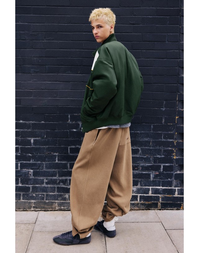 풀앤베어 풀앤베어 레이싱 그래픽 패딩 자켓 7721/535 GREEN MARL 그린 착용컷