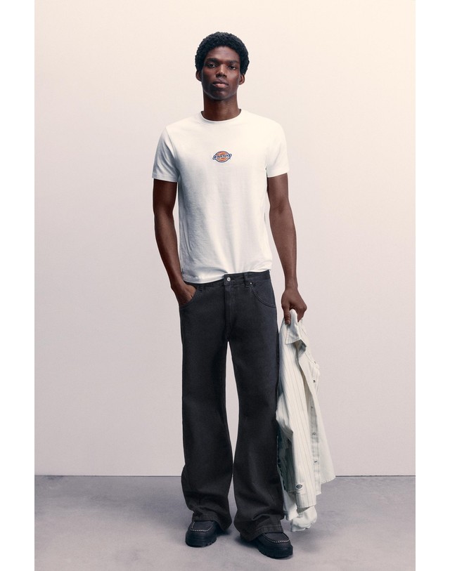 풀앤베어 풀앤베어 디키즈 슬림핏 반팔 티셔츠 7232/508 WHITE 화이트 착용컷