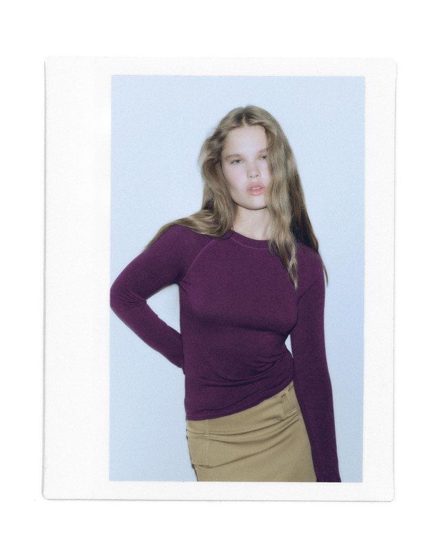 풀앤베어 풀앤베어 래글런 라운드넥 긴팔 티셔츠 7233/328 MULBERRY 퍼플 착용컷
