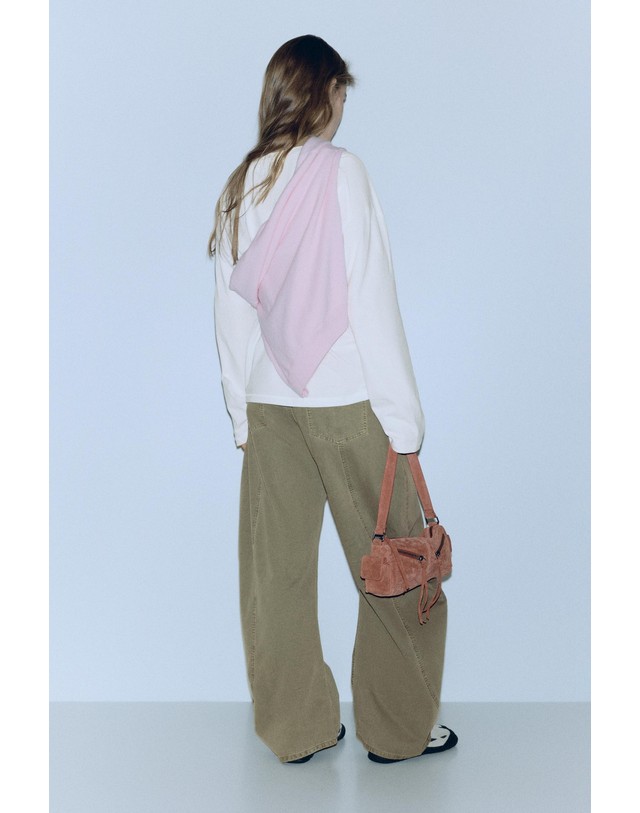 풀앤베어 풀앤베어 로우라이즈 벌룬 데님 팬츠 7670/435 KHAKI 카키 착용컷