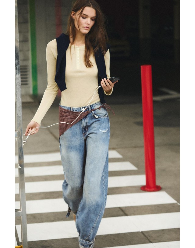 풀앤베어 풀앤베어 조절 밑단 벌룬 데님 팬츠 7662/314 MEDIUM BLUE 블루 착용컷
