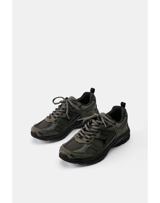 풀앤베어 풀앤베어 멀티피스 청키솔 스니커즈 2310/840 KHAKI 카키 착용컷