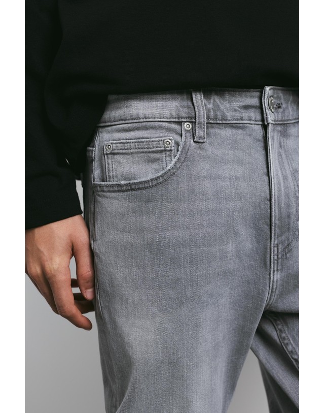 풀앤베어 풀앤베어 스키니핏 워싱 데님 청바지 7660/510 DARK GREY 그레이 착용컷