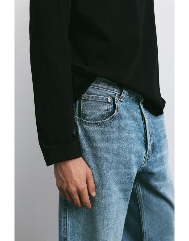 풀앤베어 풀앤베어 레귤러 스트레이트핏 청바지 7660/517 MEDIUM BLUE 블루 착용컷