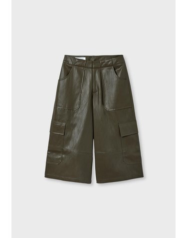 스트라디바리우스 레더 이펙트 카고 버뮤다 팬츠 4914/288/550 KHAKI