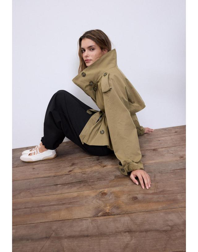스트라디바리우스 스트라디바리우스 하이넥 벨트 숏 트렌치코트 1785/118/530 OLIVE GREEN 베이지 착용컷