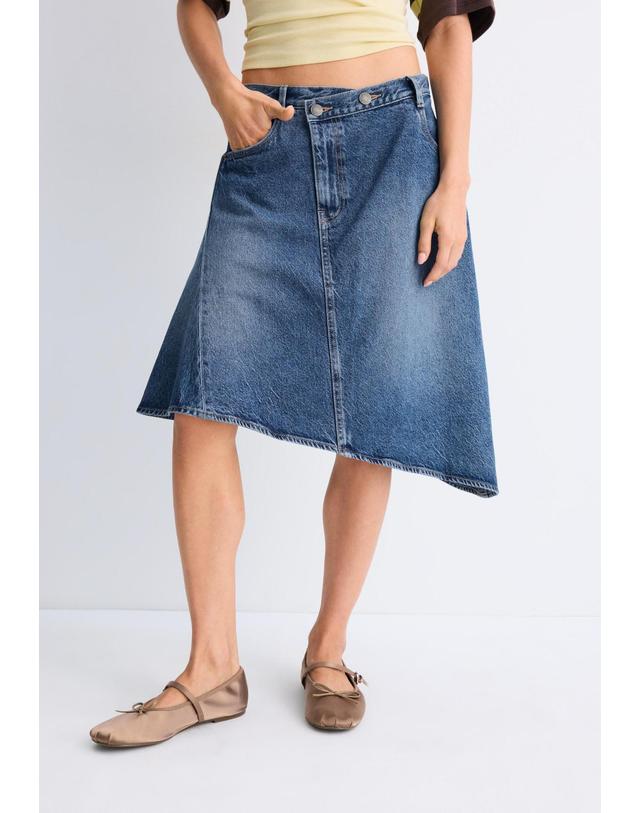스트라디바리우스 스트라디바리우스 비대칭 헴 워시드 데님 미디 스커트 4653/633/702 MEDIUM BLUE DENIM 블루 착용컷