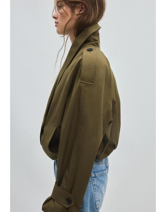 스트라디바리우스 스트라디바리우스 숄 넥 버블헴 숏 트렌치 코트 5781/100/550 KHAKI 카키 착용컷