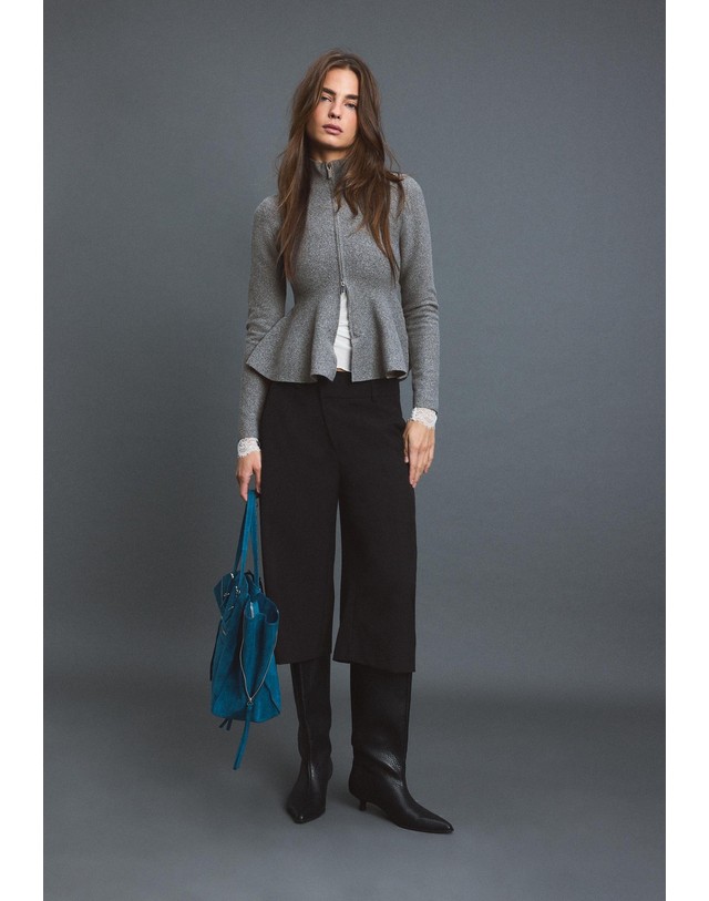 스트라디바리우스 스트라디바리우스 페플럼 집업 니트 스웨터 5078/411/250 CHARCOAL GREY 그레이 착용컷