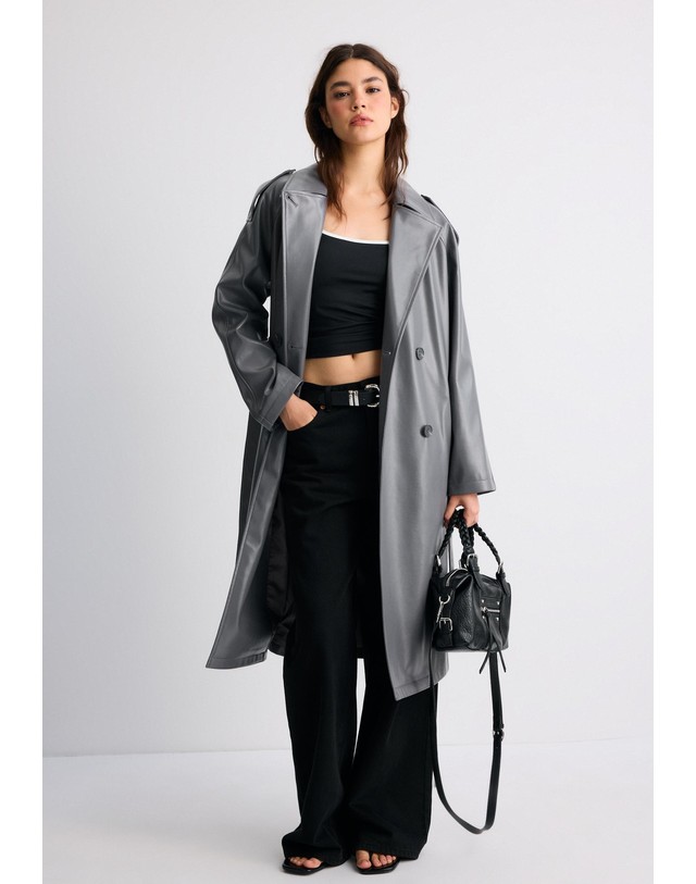 스트라디바리우스 스트라디바리우스 가죽 이펙트 롱 트렌치 코트 5830/128/250 CHARCOAL GREY 그레이 착용컷